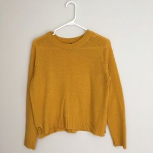 Cute mustard yellow boxy sweater